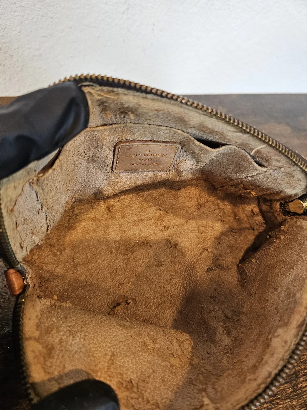 Louis Vuitton Monogram Cosmetic Pouch in Brown